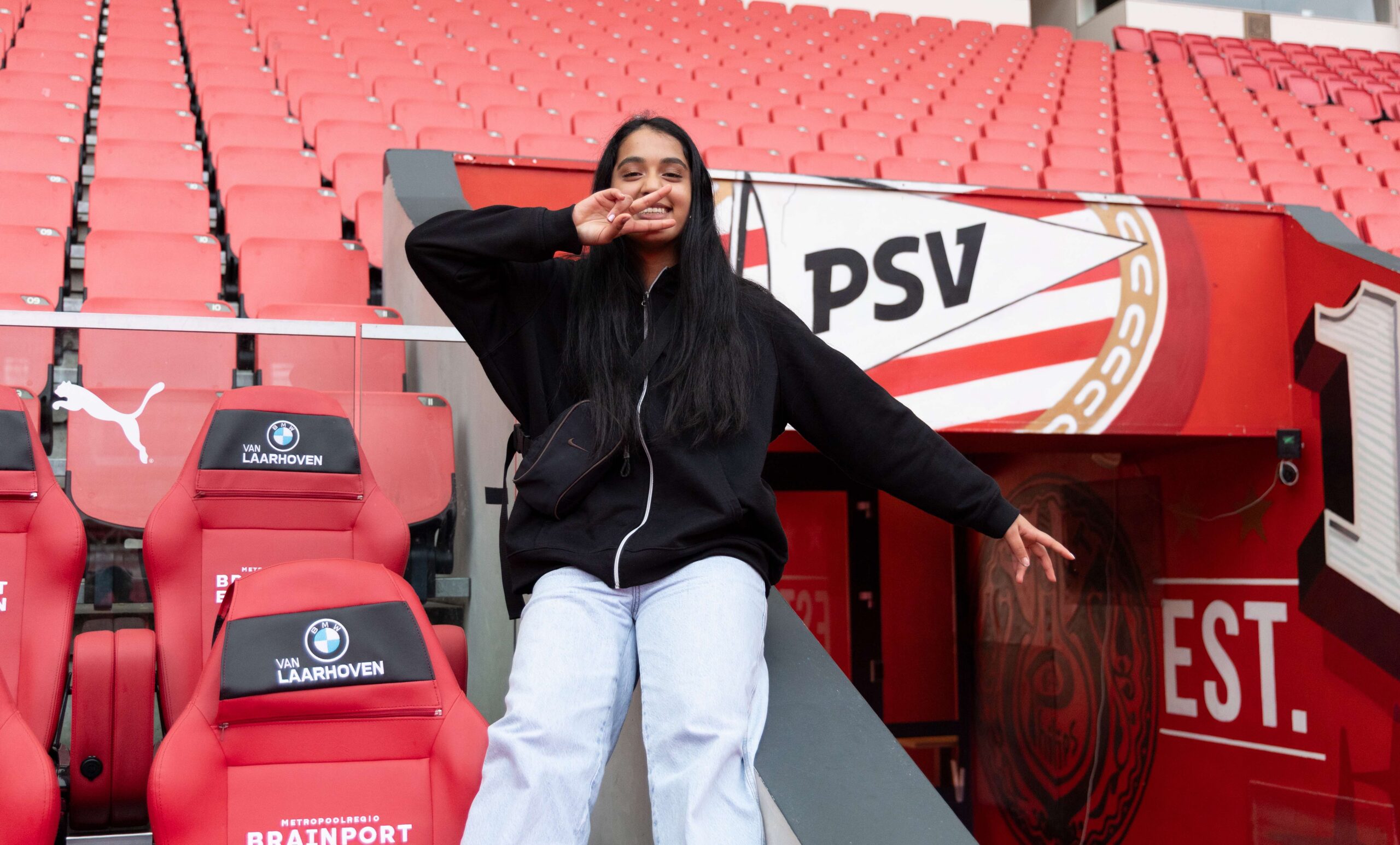 Betaald voetbal organisaties zetten hardware om in lokale maatschappelijke impact